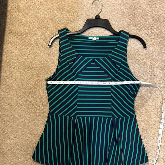 Striped shell - Picture 3 of 7